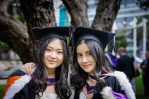 Beccy Graduation 5118