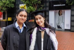Beccy Graduation 5136