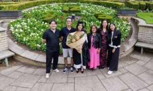 Beccy Graduation 5273