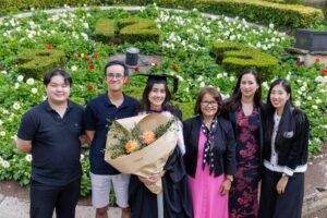 Beccy Graduation 5276