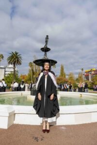 Beccy Graduation 5342