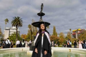 Beccy Graduation 5357