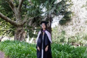 Beccy Graduation 5392