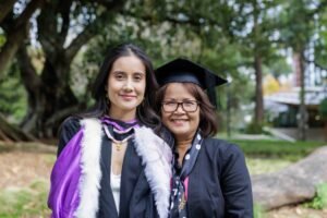 Beccy Graduation 5663