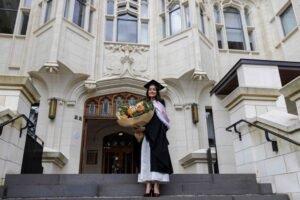 Beccy Graduation 5690