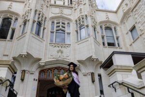 Beccy Graduation 5695
