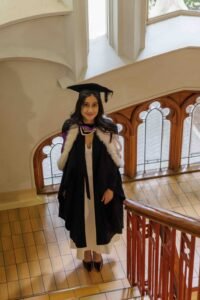 Beccy Graduation 5755