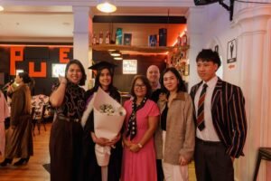Beccy Graduation 6020