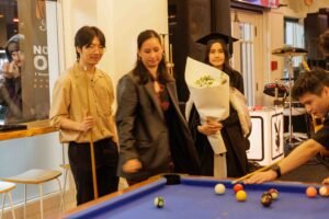 Beccy Graduation 6073